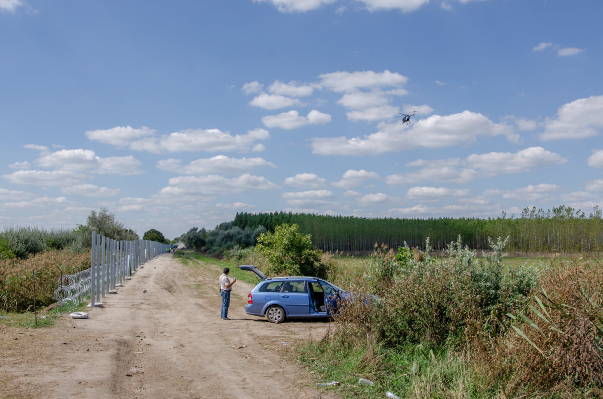 Fading Hopes: Röszke Refugee Field-camp - Hou Hedayat