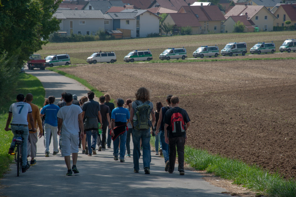 The Constant Defense - Hou Hedayat