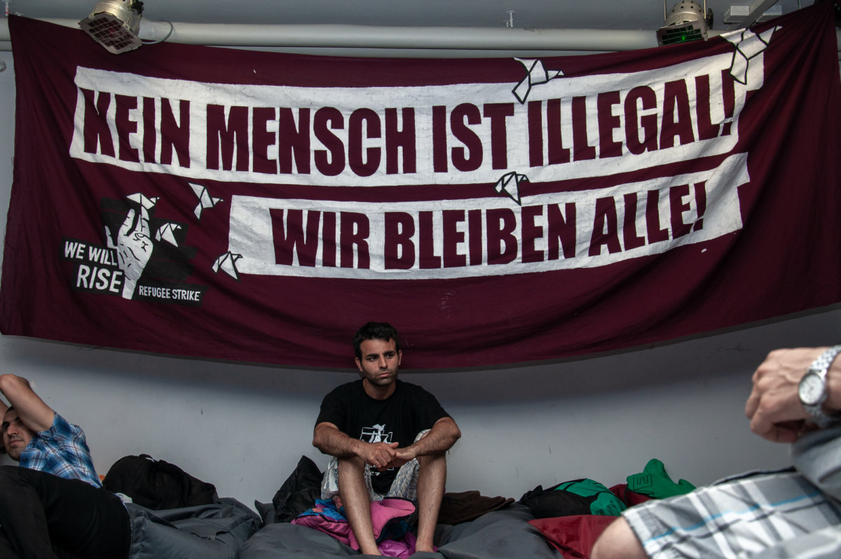 The Constant Defense - Hou Hedayat