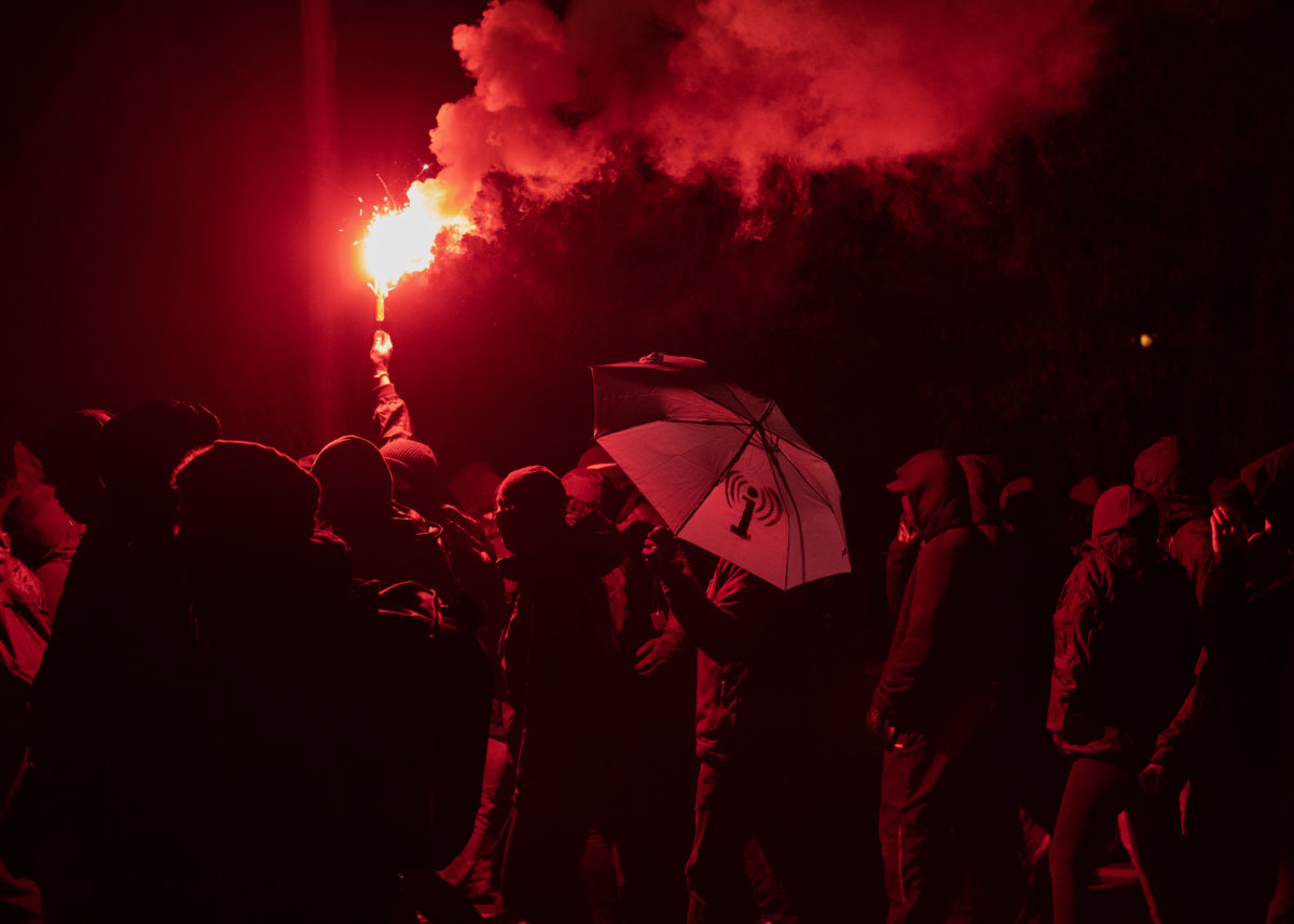 The Constant Defense - Hou Hedayat